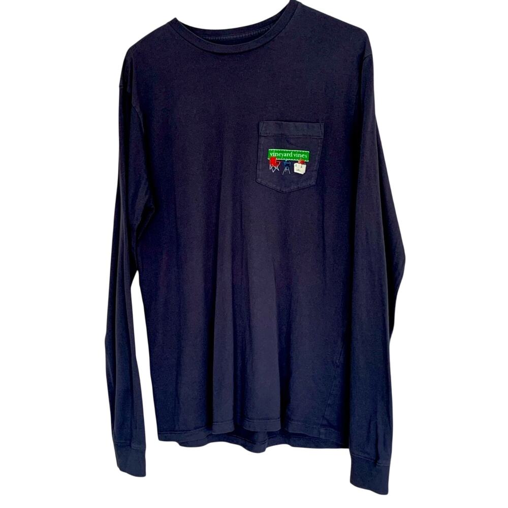 MENS LONGSLEEVE VINEYARD VINES TAILGATE FOOTBALL GRAPHIC SHIRT SIZE SMALL
